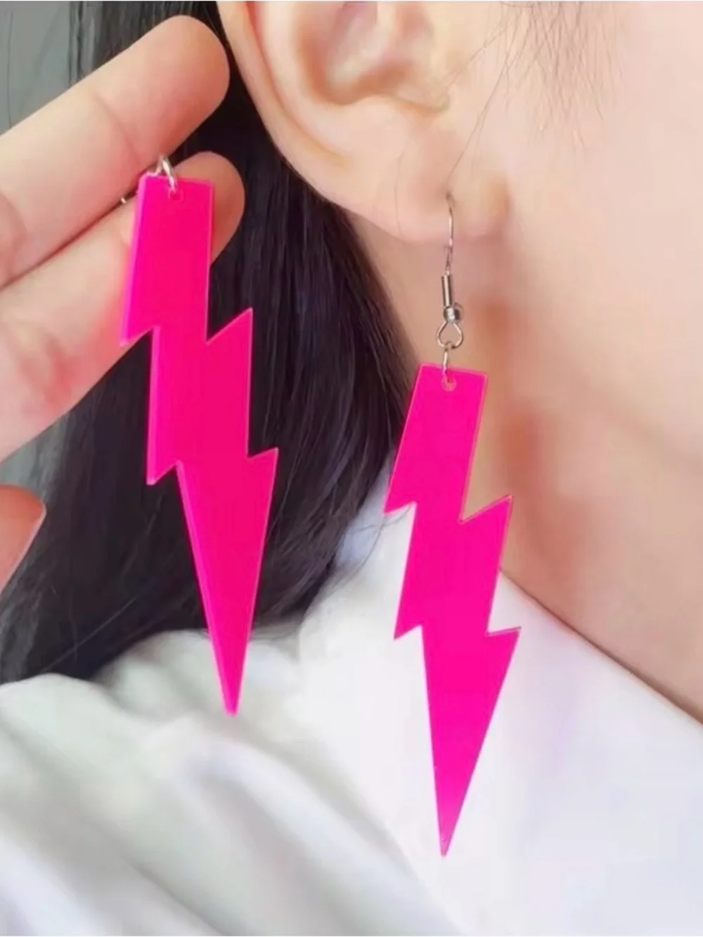 NWT Bright Pink Lightning Bolt Drop Earrings for Women